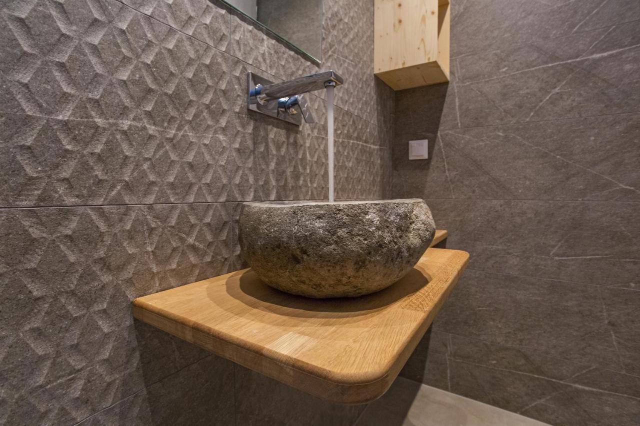 Barbarigos Luxury Spa Apartments Naoussa Esterno foto